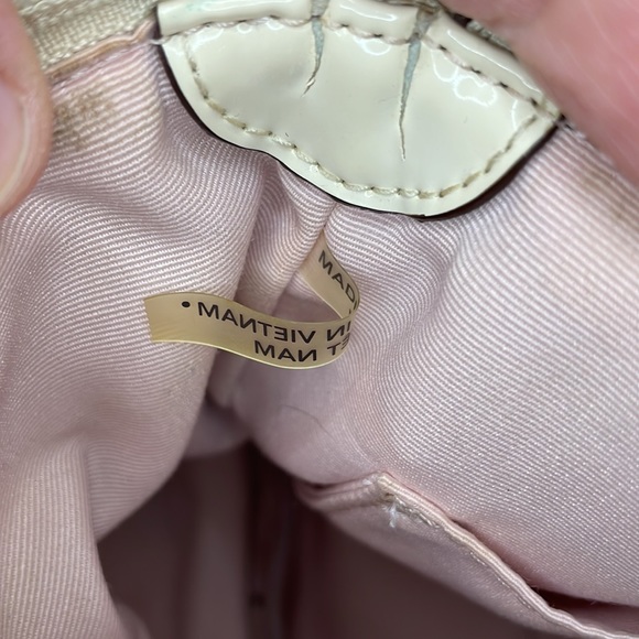 Coach Small Crossbody - Picture 7 of 8